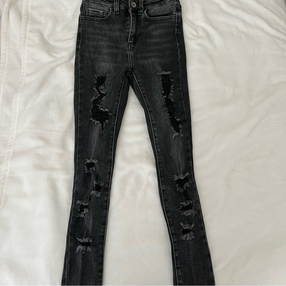 Ripped Skinny Jeans